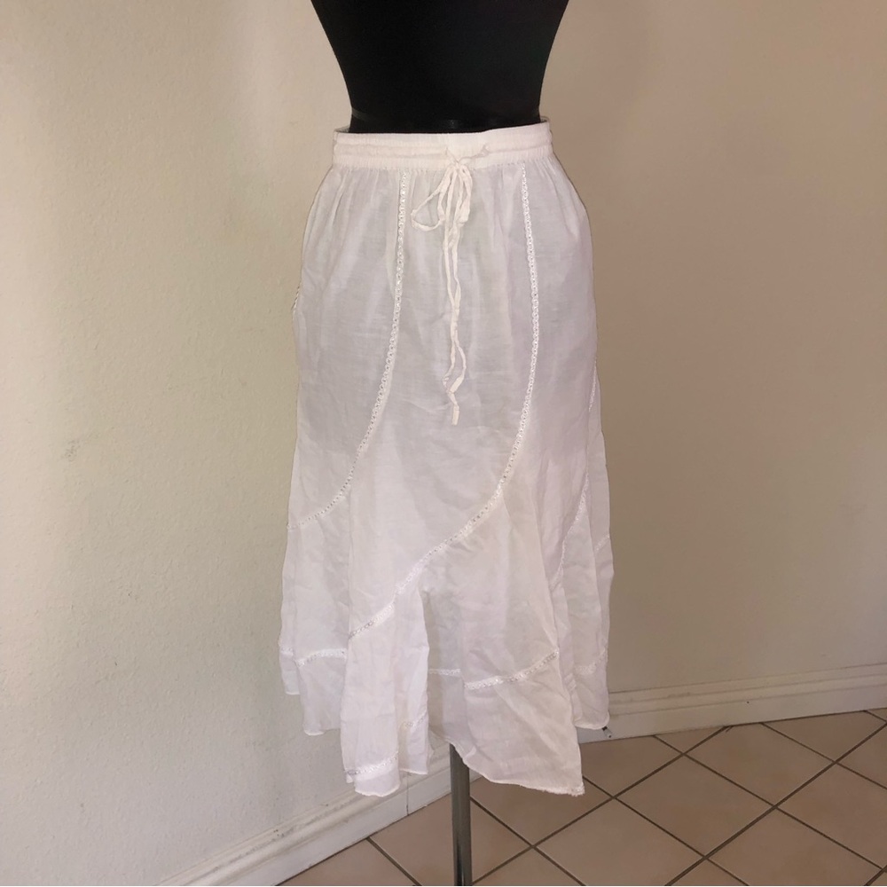 White light weight midi skirt